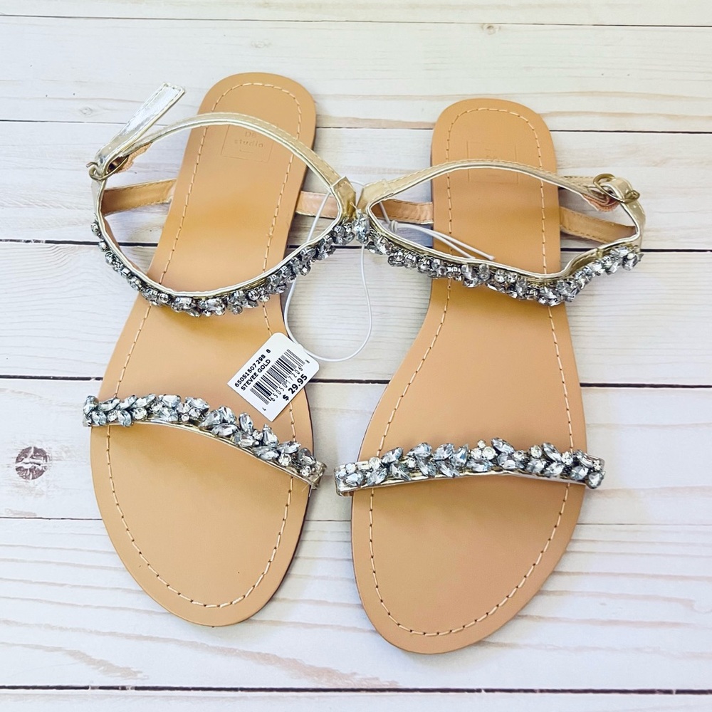 David’s Bridal Marquise crystal cluster straps- Size 8, Gold, Flat sandals